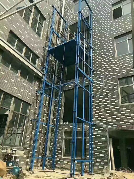 工业货梯多少钱一套_固定剪叉式升降货梯_如何保养液压升降货梯设备